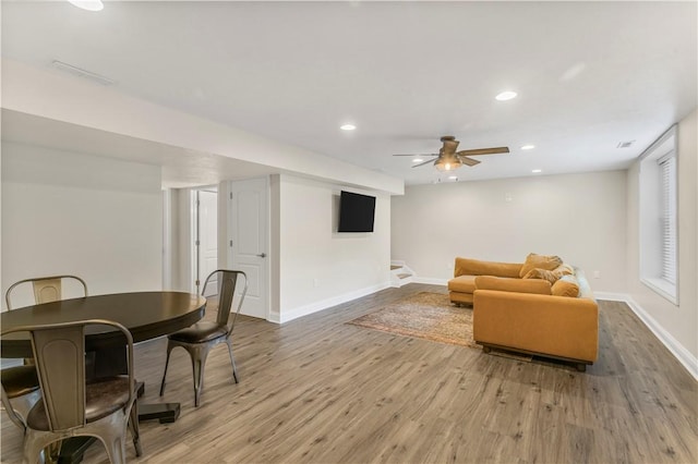 109 Overbrook Dr, Cranberry Twp, PA 16066 - living area featuring wood finished floors, recessed lighting, and ceiling fan