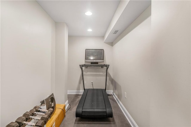 109 Overbrook Dr, Cranberry Twp, PA 16066 - workout area featuring baseboards and recessed lighting