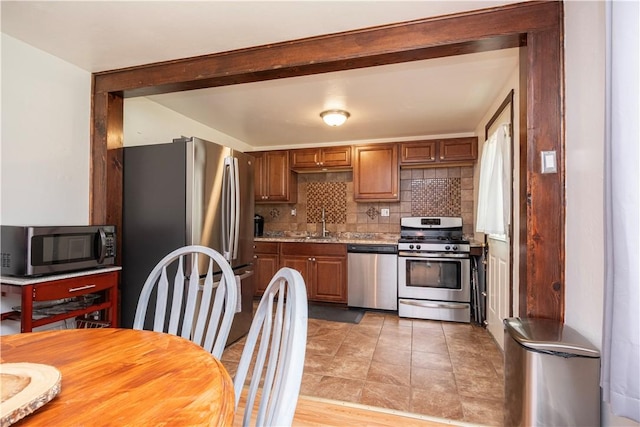133 Courtney Dr, Penn Hills, PA 15147