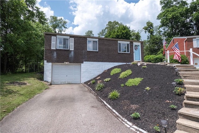 133 Courtney Dr, Penn Hills, PA 15147