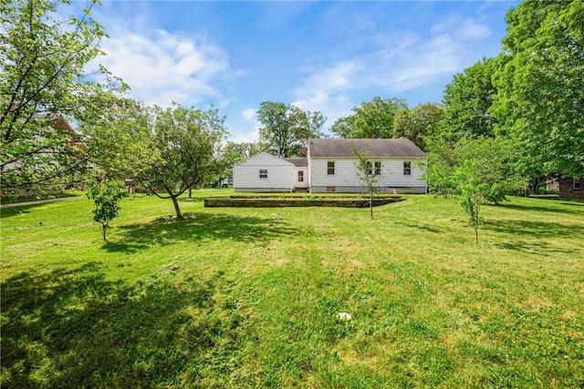 1837 Stoystown, Somerset Twp, PA 15541 - view of grassy yard