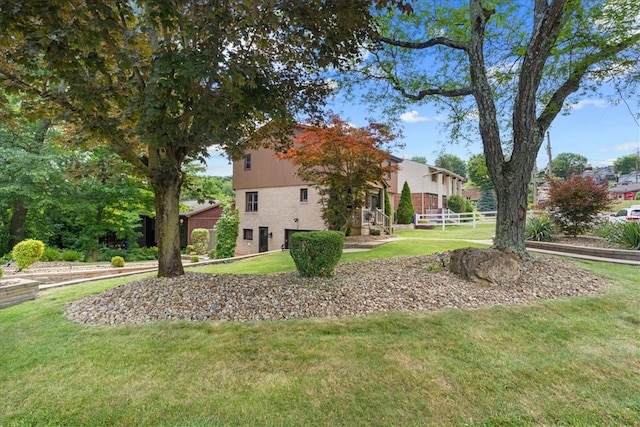 2912 Vinton, Sheraden, PA 15204 - view of green lawn