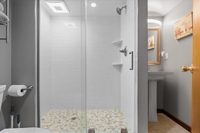 2912 Vinton, Sheraden, PA 15204 - full bath with a stall shower and tile patterned floors