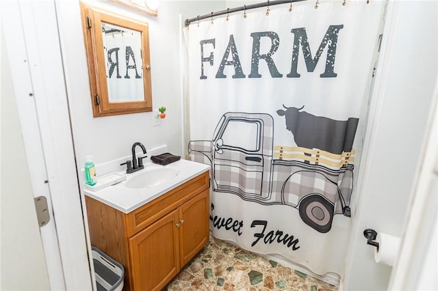 132 Spaugy Hollow Rd, Bullskin Twp, PA 15425 - full bath featuring vanity and curtained shower