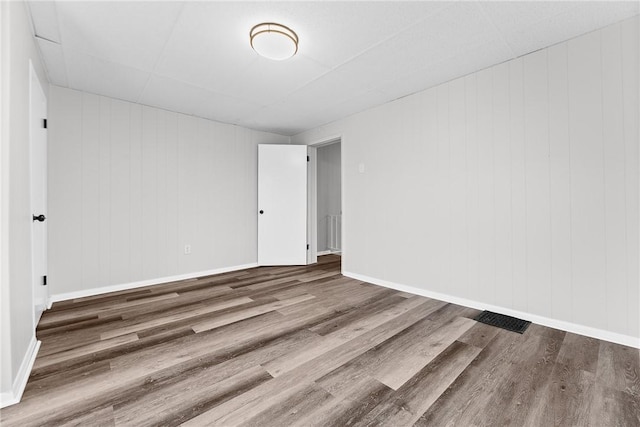 613-615 W Main St, Carnegie, PA 15106 - empty room featuring wood finished floors and baseboards