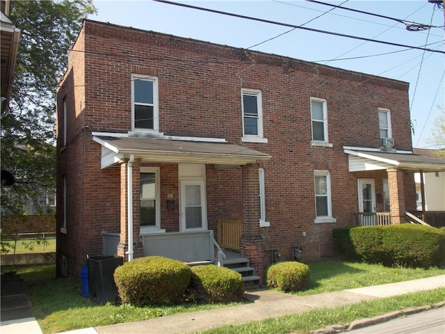 621/623 W Penn St, City Of But Nw, PA 16001 - photo 1