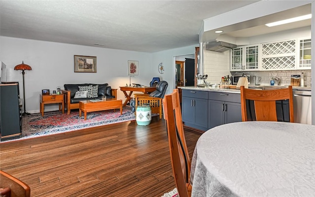 1568 Fairmont St, Wilkinsburg, PA 15221 - photo 22