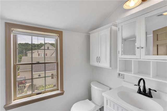 1255 Park Pl, Beaver, PA 15009 - half bathroom with vanity and lofted ceiling