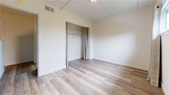 120 Rivermont Ct, Harmar, PA 15024 - unfurnished bedroom with light wood-type flooring and a closet