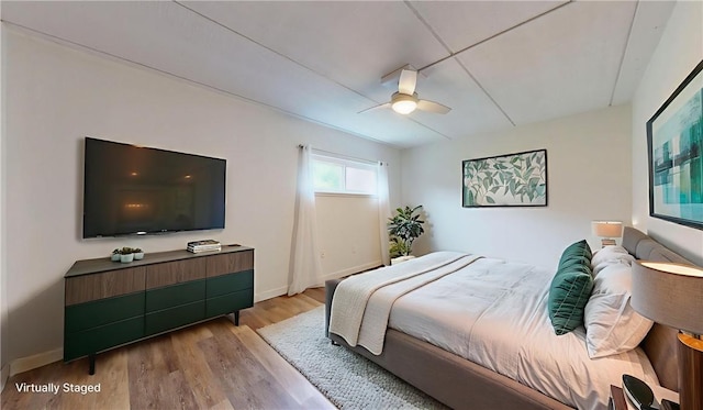 120 Rivermont Ct, Harmar, PA 15024 - bedroom with wood finished floors and ceiling fan