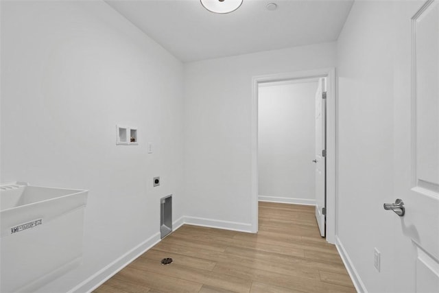1082 Forest Oaks Dr, Center Twp, PA 16001 - laundry room with electric dryer hookup, light wood finished floors, and washer hookup