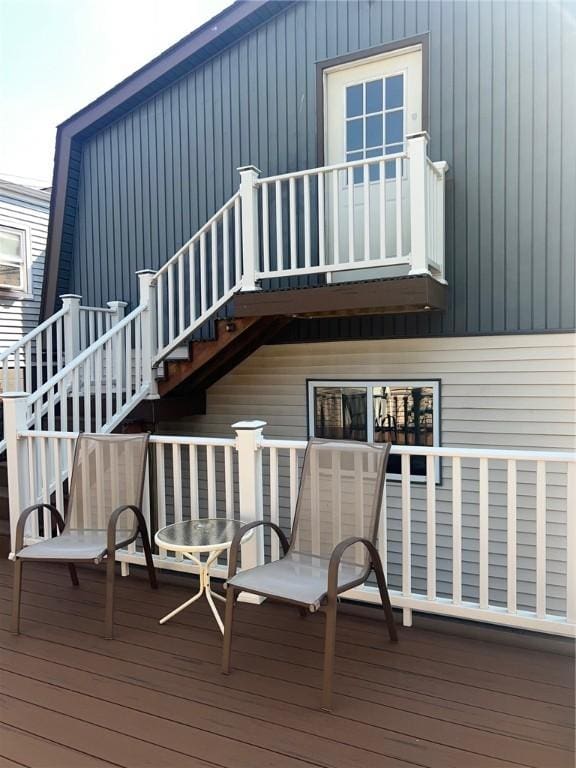 4619 5th Ave, Beaver Falls, PA 15010 - deck with stairs