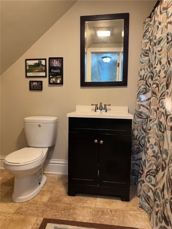 214 E Euclid Ave, New Castle, PA 16105 - photo 15