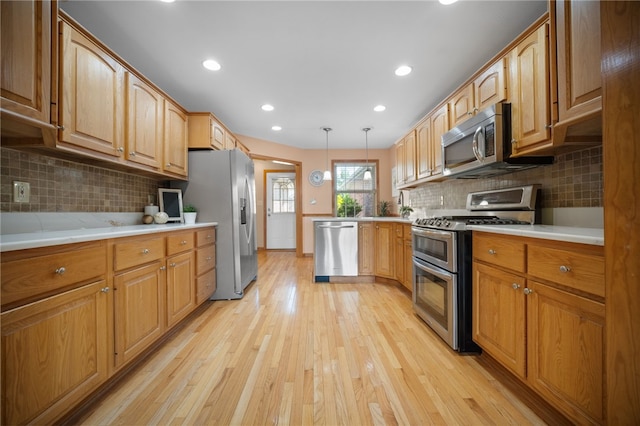 110 E Country Barn Rd, Chartiers, PA 15342
