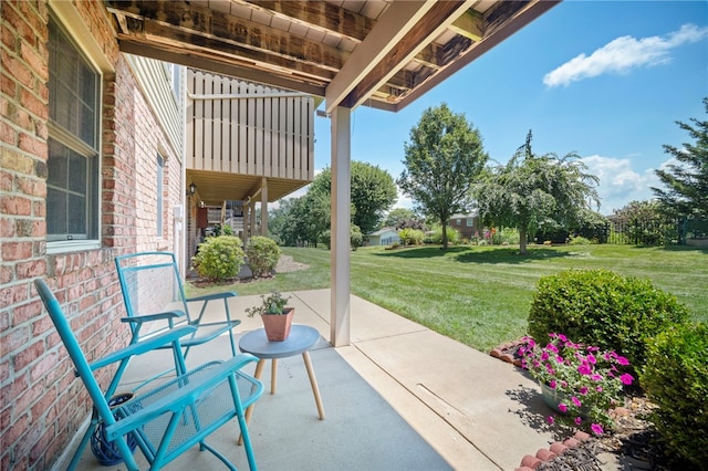 110 E Country Barn Rd, Chartiers, PA 15342