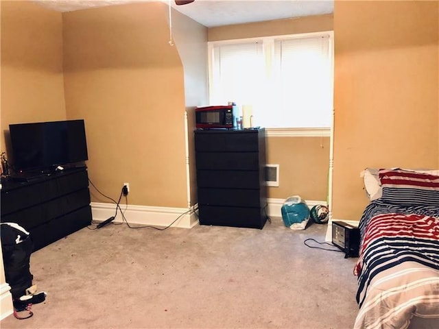 109 Watson Blvd, Perry Hilltop, PA 15214 - carpeted bedroom with baseboards