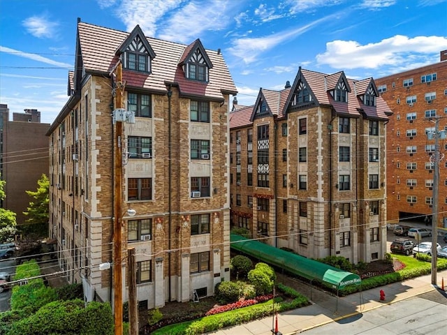 166 N Dithridge St Unit 3E, Oakland, PA 15213 - view of building exterior