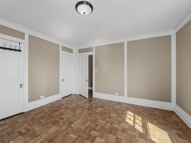 166 N Dithridge St Unit 3E, Oakland, PA 15213 - unfurnished bedroom with baseboards and two closets