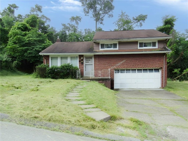 571 Grove Rd, Penn Hills, PA 15147 - photo 1