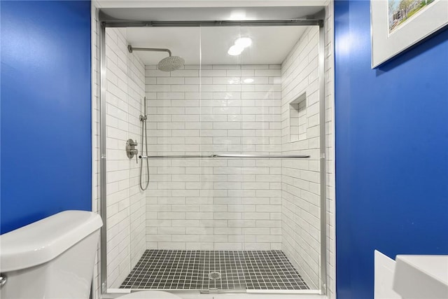 3905 Beechwood Blvd, Squirrel Hill, PA 15217 - bathroom with a shower stall and toilet