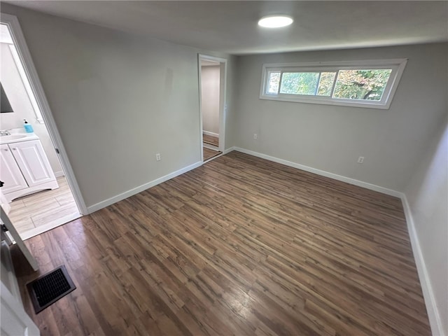 424 Desota St, East Mckeesport, PA 15035 - photo 5