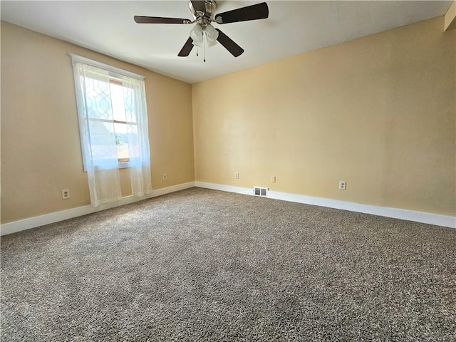 2001 7th Ave, Beaver Falls, PA 15010 - carpeted empty room with baseboards and a ceiling fan