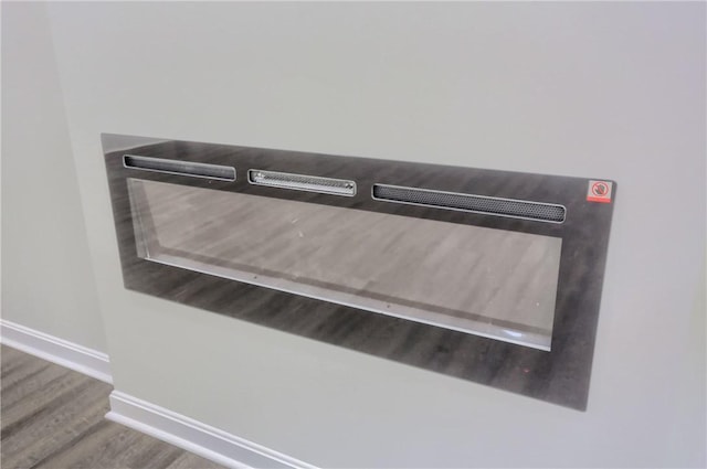 130 Center Ave, Burgettstown Boro, PA 15021 - detailed view of baseboards and wood finished floors