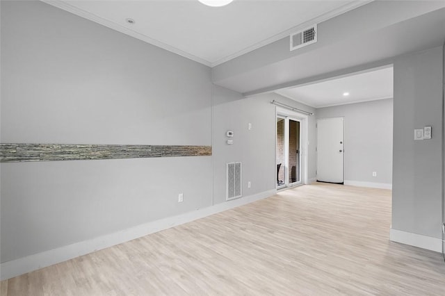 105 Camelot Dr, Mccandless, PA 15237 - spare room featuring light wood finished floors, ornamental molding, and recessed lighting