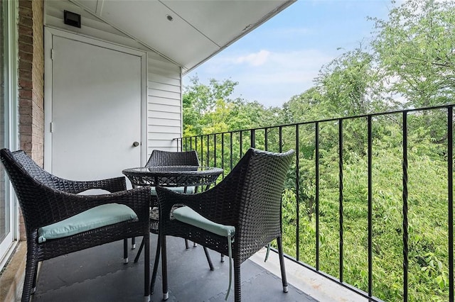 105 Camelot Dr, Mccandless, PA 15237 - view of balcony