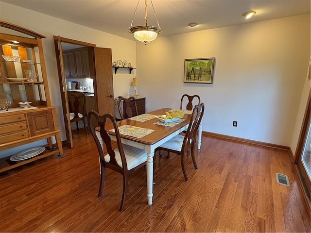 311 Oxbridge Ct, Ohara, PA 15238 - dining room with wood finished floors and baseboards