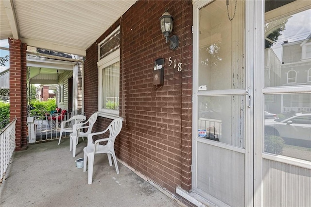 518 N Saint Clair St, East Liberty, PA 15206 - view of covered porch