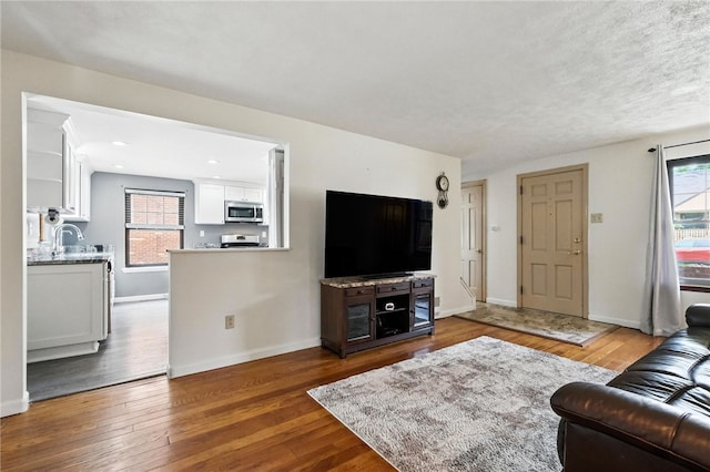 616 Highview Rd, Baldwin Twp, PA 15234 - living room featuring wood finished floors