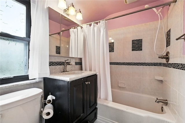 616 Highview Rd, Baldwin Twp, PA 15234 - bathroom with shower / tub combo, vanity, and plenty of natural light