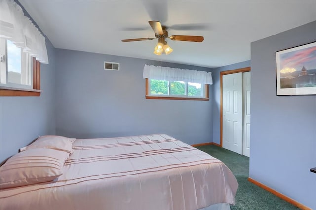 1009 Roselawn Ave, Harmony Twp, PA 15003 - bedroom with a closet, carpet, and a ceiling fan