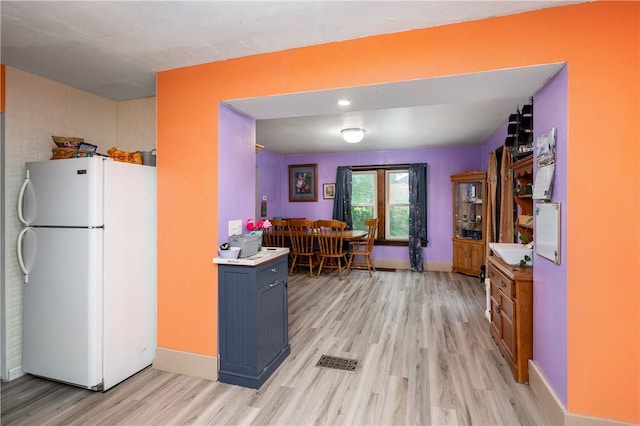 1077 Bechtol Ave, Sharon, PA 16146 - photo 14