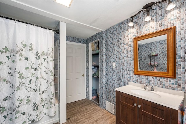 1077 Bechtol Ave, Sharon, PA 16146 - photo 20