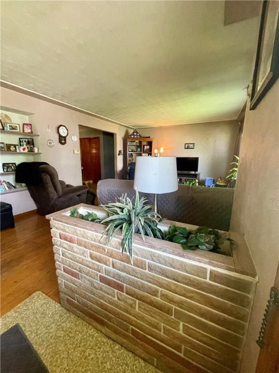 408 Ekin St, Elizabeth Twp/Boro, PA 15037 - living room featuring wood finished floors