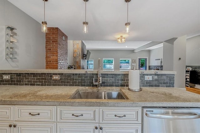 1154 Voskamp St, Troy Hill, PA 15212 - photo 15