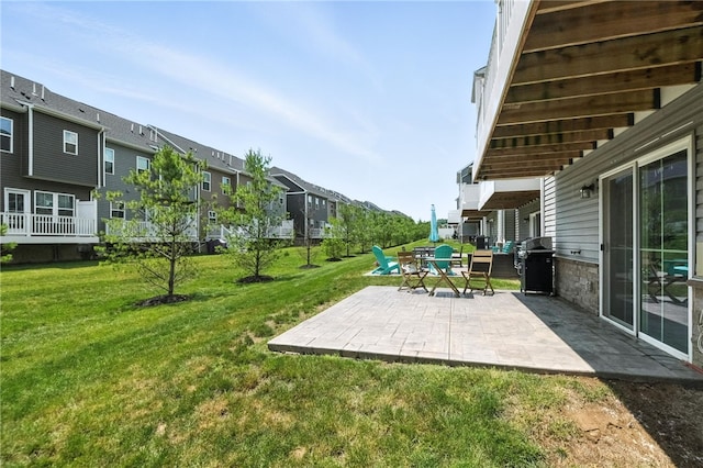 4022 Crown Dr, South Park, PA 15129 - view of green lawn featuring a residential view and a patio area