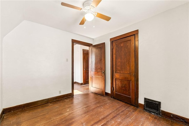 1307 Wade St, Aliquippa, PA 15001 - unfurnished bedroom with wood finished floors and ceiling fan
