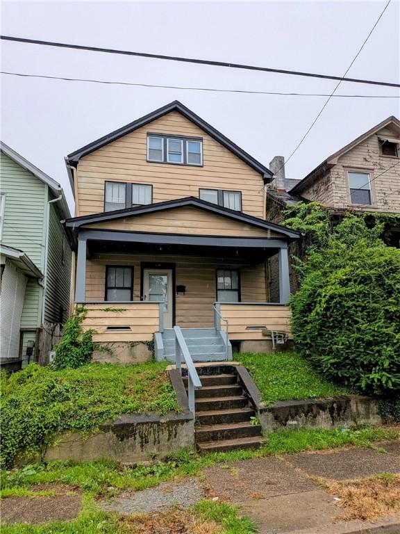 2812 Jenny Lind St, Mckeesport, PA 15132 - photo 1