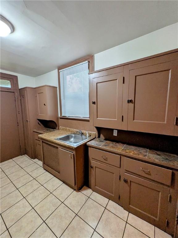 2812 Jenny Lind St, Mckeesport, PA 15132 - photo 11