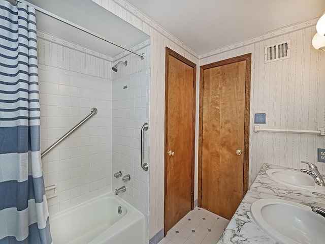 141 Clover Ln, Pine Twp, PA 15044 - full bath featuring wallpapered walls, shower / tub combo, and double vanity