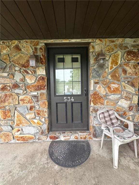 534 Independence Dr, Clairton, PA 15025 - doorway to property featuring stone siding