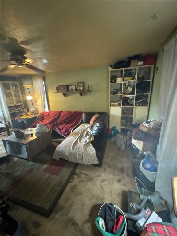 534 Independence Dr, Clairton, PA 15025 - living area featuring a ceiling fan