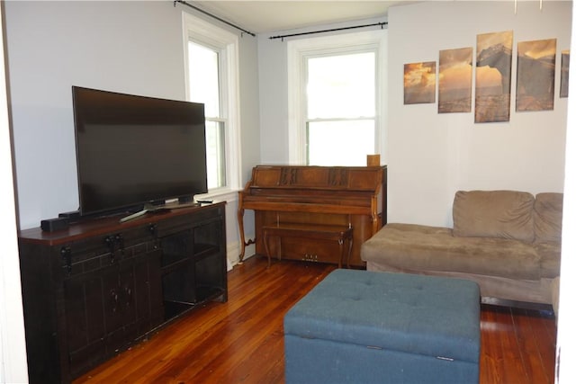 540 Mifflin Ave, Regent Square, PA 15221 - living area featuring dark wood-style flooring and healthy amount of natural light
