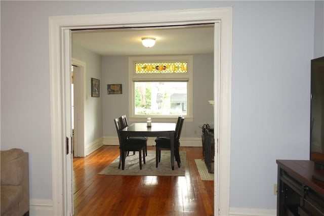 540 Mifflin Ave, Regent Square, PA 15221 - dining area featuring dark wood finished floors and baseboards