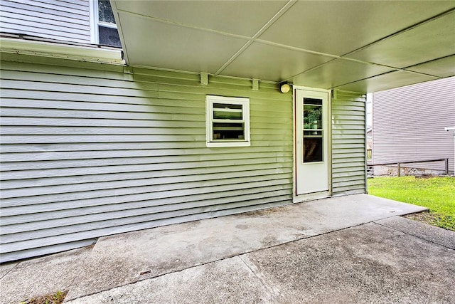 881 Main St, North Huntingdon, PA 15642 - entrance to property with a patio