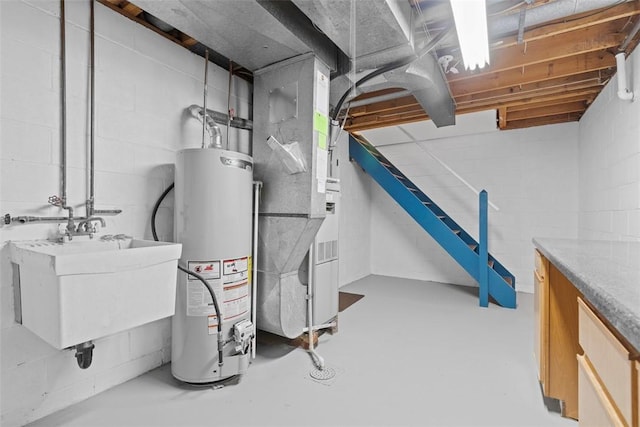 3080 E Bardonner Rd, Hampton, PA 15044 - utilities featuring water heater and a sink