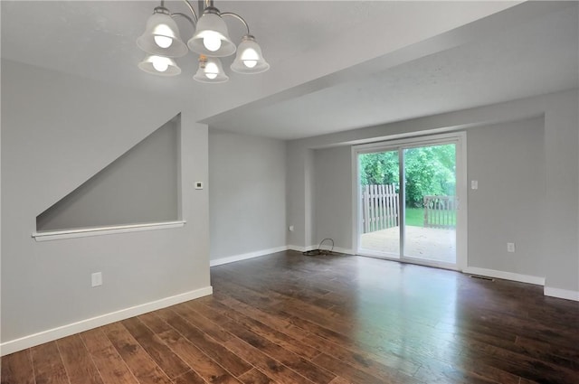 7311 Lafayette Sq, Hopewell Twp, PA 15001 - unfurnished room featuring wood-type flooring and a chandelier